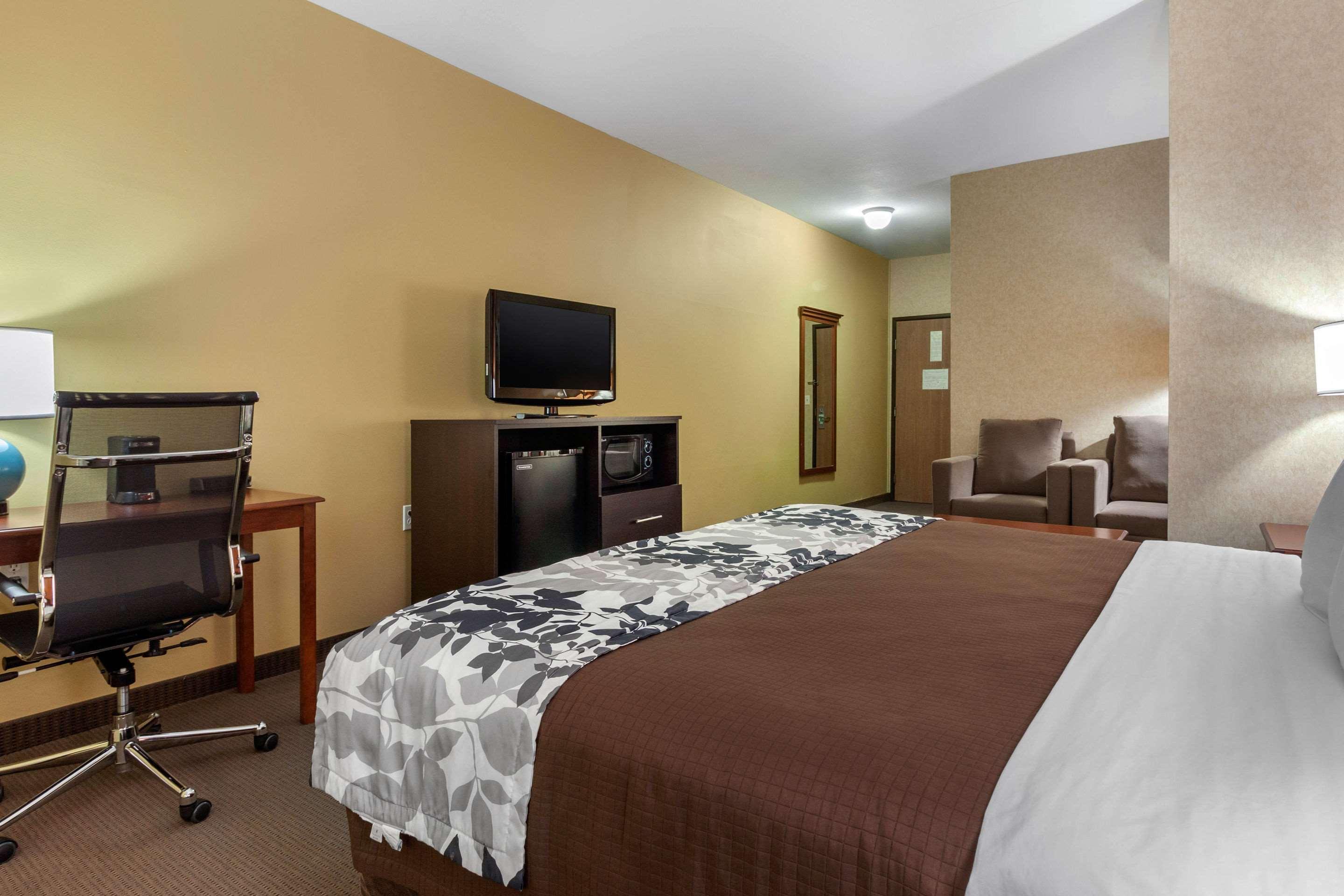 Sleep Inn & Suites Hays I-70 Exteriér fotografie
