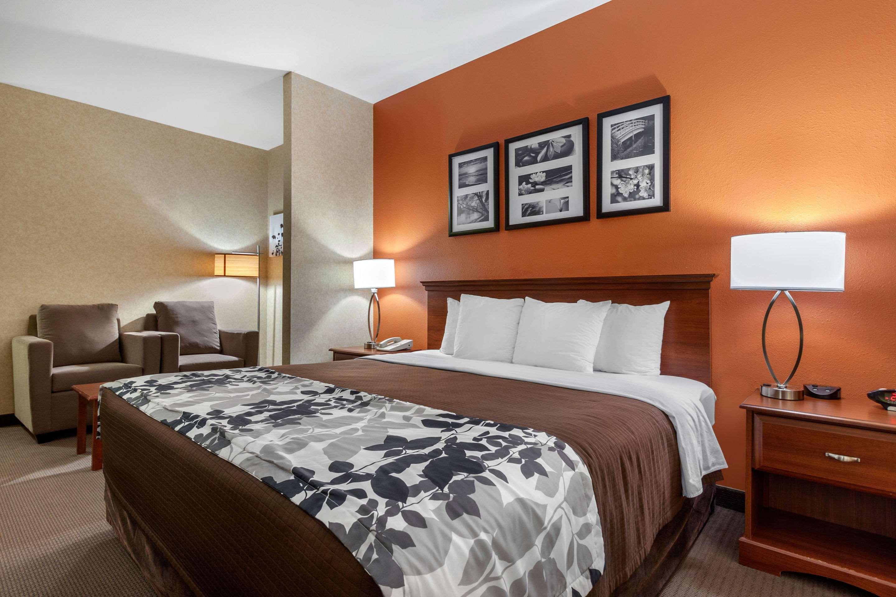 Sleep Inn & Suites Hays I-70 Exteriér fotografie